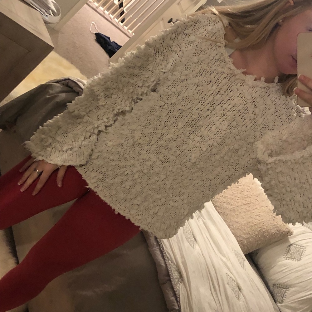 White knit sweater